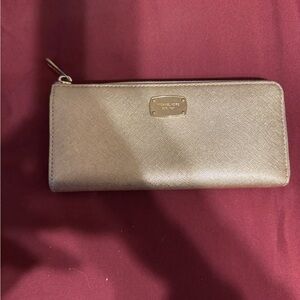 Michael Kors Gold Wallet